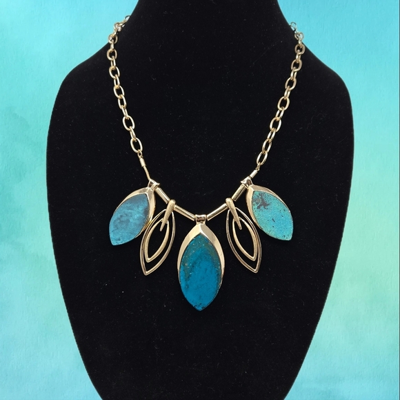 Robert Lee Morris Soho Pendant Bib Statement Blue & Greens Gold Adj. Chain - Picture 1 of 10